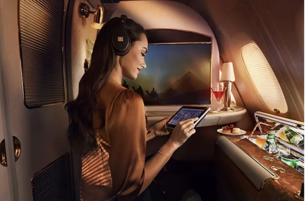 Qantas frequent flyer rewards emirates first class